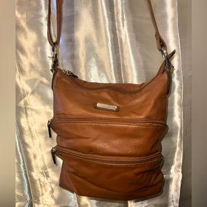 Lite weight crossbody everyday bag